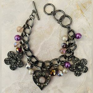 Filigree Flowers and Heart Charm Bracelet